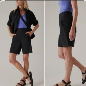 NWOT Athleta Brooklyn Bermuda Short 8